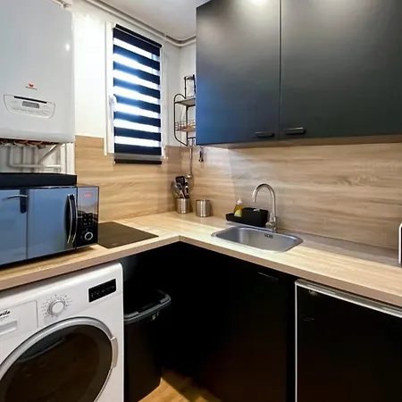 Pierre Proche Place Saint Marc Apartmán *